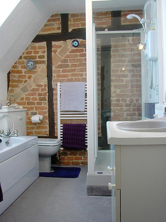 The Old Stables 3* Winslow